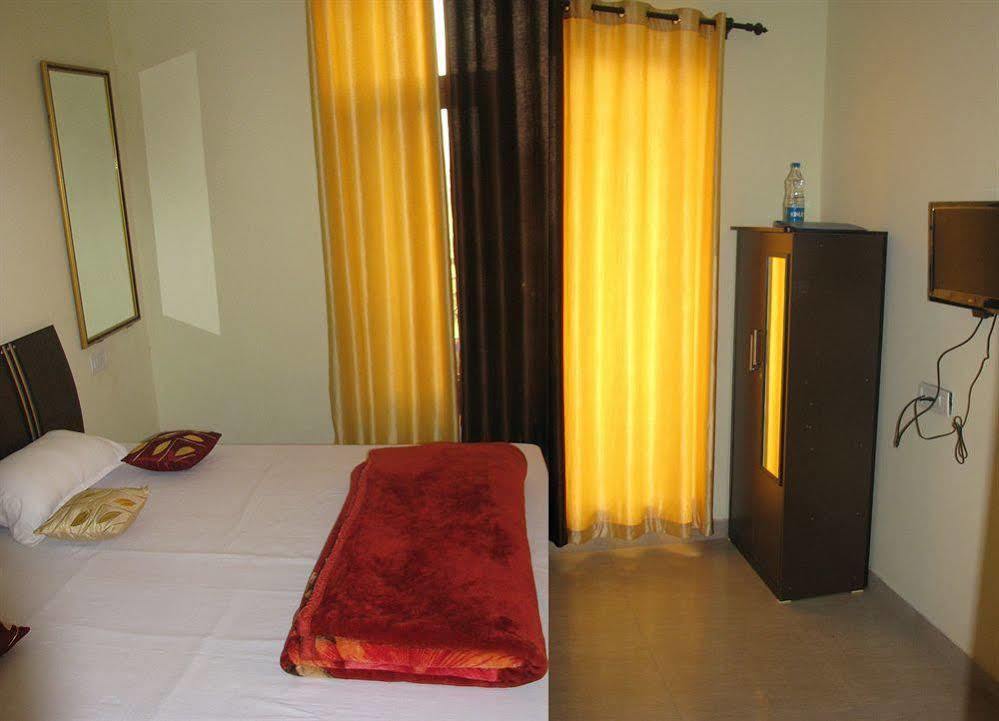 Hotel Sham Villa Amritsar Exterior foto